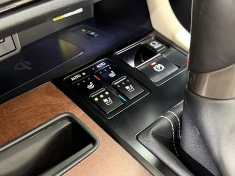 Lexus RX 450H TAKUMI 61