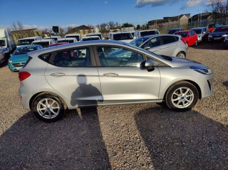 Ford Fiesta 1.0T EcoBoost Zetec Euro 6 (s/s) 5dr 15