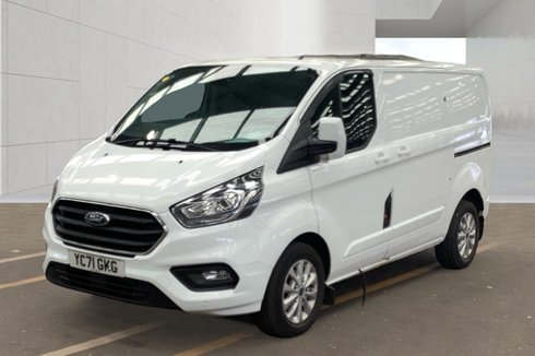 Ford Transit Custom SWB L1H1 Low Roof Professional 300 Alloys EURO 6 NO VAT