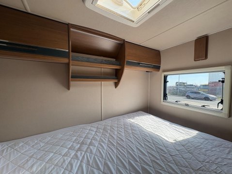 Auto-Trail Apache 16