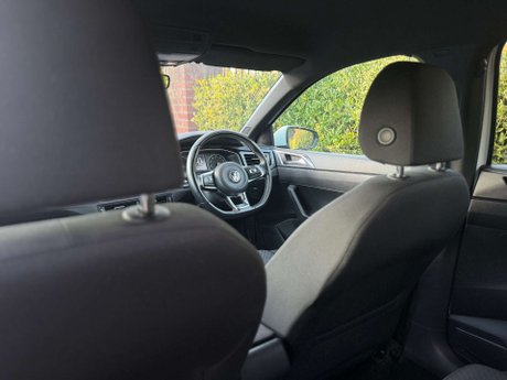 Volkswagen Polo 1.0 Polo R-Line TSi 5dr 21