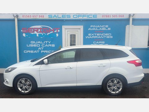 Ford Focus 1.6 TDCi Titanium Navigator Estate 5dr Diesel Manual Euro 5 (s/s) (115 ps) 4