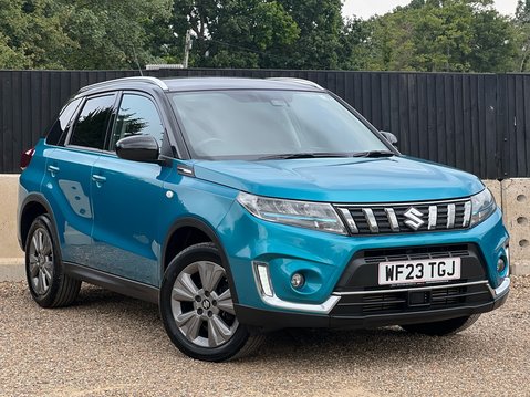 Suzuki Vitara SZ-T BOOSTERJET MHEV 1