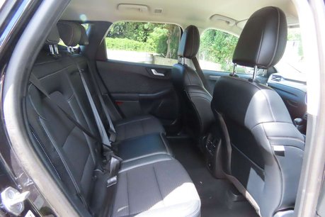 Ford Kuga 1.5 EcoBlue Titanium Euro 6 (s/s) 5dr 9