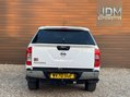Nissan Navara 2.3 Navara Tekna dCi Auto 4WD 5dr 5