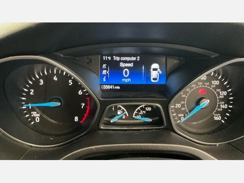 Ford Focus 1.0T EcoBoost Zetec Edition Euro 6 (s/s) 5dr 9