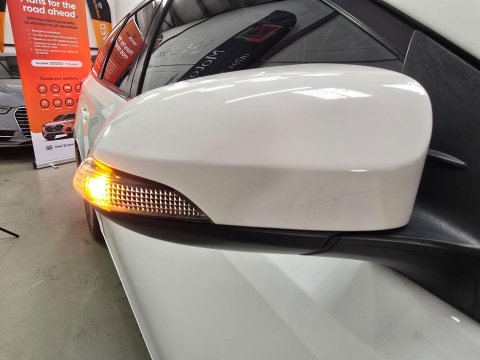 Toyota Auris 1.8 VVT-h Excel Touring Sports CVT Euro 6 (s/s) 5dr 53