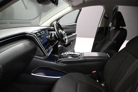 Hyundai TUCSON 1.6 Tucson Premium TGDi HEV Auto 5dr 47