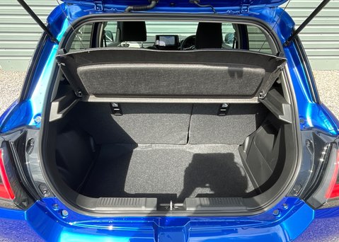 Suzuki Swift Motion 1.2 Mild Hybrid 22