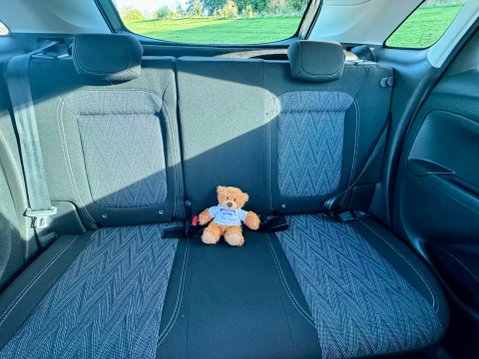 Vauxhall Crossland X GRIFFIN 37