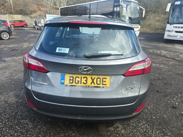 Hyundai i30 CRDI CLASSIC BLUE DRIVE 2