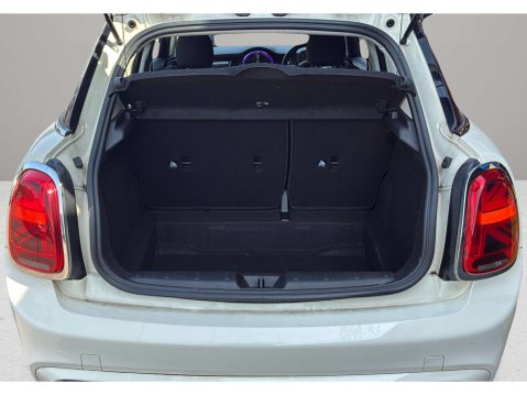 Mini Hatch 2.0 Cooper S Classic 5dr - NATIONAL DELIVERY* 13