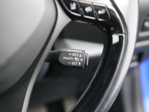 Toyota C-HR 1.8 VVT-h Dynamic CVT Euro 6 (s/s) 5dr 13