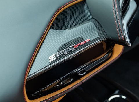 Ferrari SF90 Spider 20