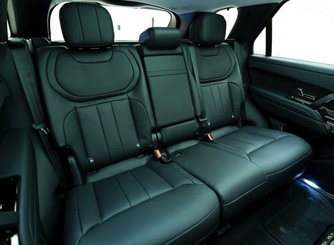 Land Rover Range Rover Sport P440e Dynamic SE 12