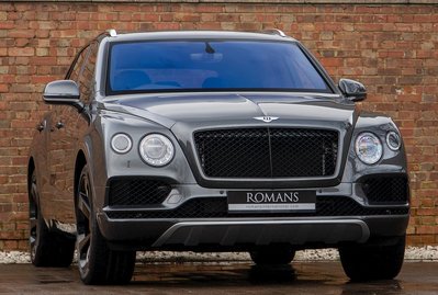 Bentley Bentayga V8