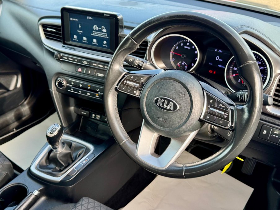2019 Kia Ceed — image 29