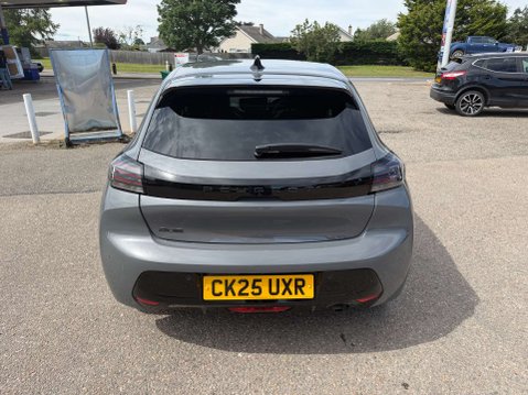 Peugeot 208 1.2 208 Allure PureTech S/S 5dr 9