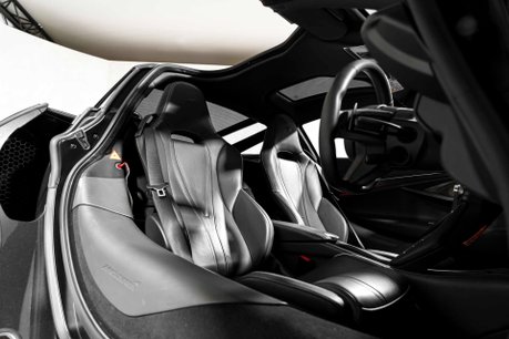 McLaren 720S V8 SSG. FULL MSH. CARBON PACK 1. CARBON INTERIOR. CERAMICS. LIFT. B & O. 19