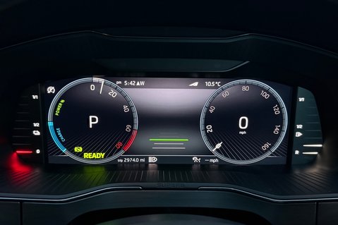 Skoda Superb SE L IV DSG PLUG IN HYBRID -ONE OWNER -FULL SERVICE HISTORY 36