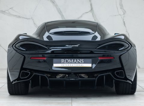 McLaren 570 GT MSO Black Collection 8