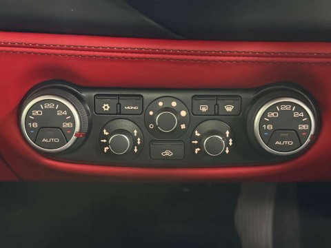 Ferrari 488 3.9T V8 GTB Coupe 2dr Petrol F1 DCT Euro 6 (s/s) (670 ps) 45