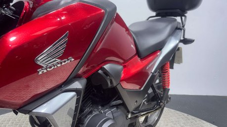 Honda CB 2021 ONLY 11K NEW MOT SERVICED ICONIC 125CC LEARNER COMMUTER BIKE 47