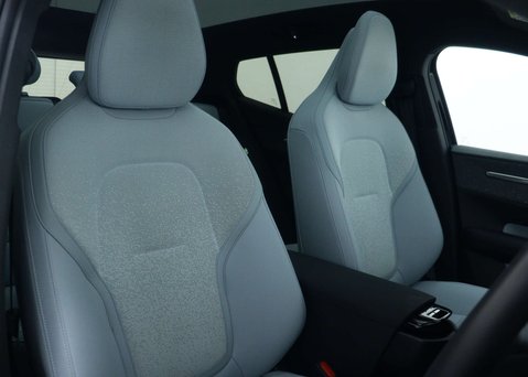 Volvo Ex30 Single Motor Extended Range 69kWh Ultra SUV 5dr Electric Auto (272 ps) 39