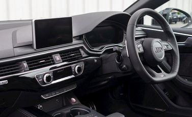 Audi RS5 Coupé Sport Edition 15