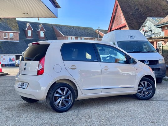 SEAT Mii MII BY MANGO 