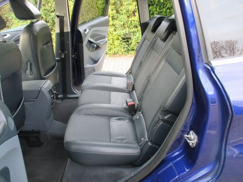 Ford C-Max 1.0T EcoBoost Titanium X Euro 5 (s/s) 5dr 31