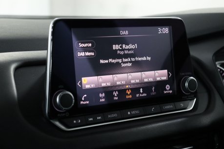 Nissan Qashqai DIG-T ACENTA PREMIUM MHEV 37