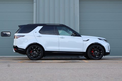Land Rover Discovery R-DYNAMIC SE MHEV Huge spec rear seats styled by seeker  8