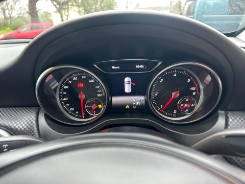 Mercedes-Benz A Class 1.5 A180d Sport (Premium) 7G-DCT Euro 6 (s/s) 5dr 27