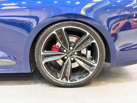 Audi RS5 2.9 TFSI V6 Carbon Edition Coupe 2dr Petrol Tiptronic quattro Euro 6 (s/s) 31