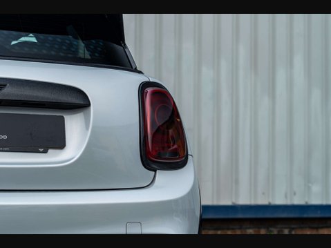 Mini Hatch 2.0 Cooper S Auto 3dr 27
