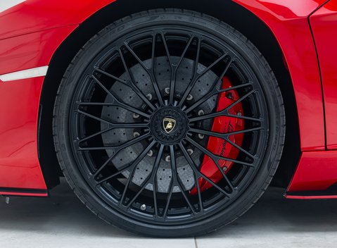 Lamborghini Aventador S LP 740-4 ROADSTER 34