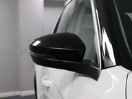 Volkswagen T-Roc DESIGN TSI 33