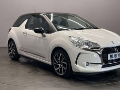 DS DS 3 1.2 PureTech Connected Chic Hatchback 3dr Petrol Manual Euro 6 (82 ps)