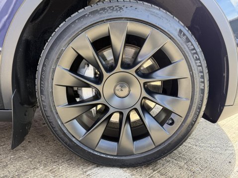 Tesla Model Y (Dual Motor) Long Range SUV 5dr Electric Auto 4WDE (384 bhp) 14