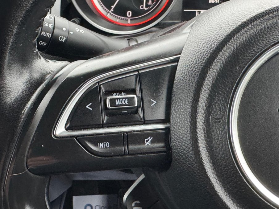 2022 Suzuki Swift — image 19