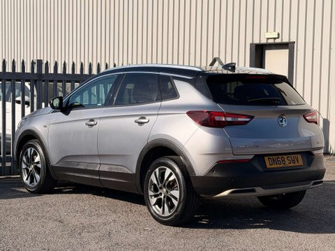 Vauxhall Grandland X 1.2 Grandland X Sport Nav T S/S 5dr 9