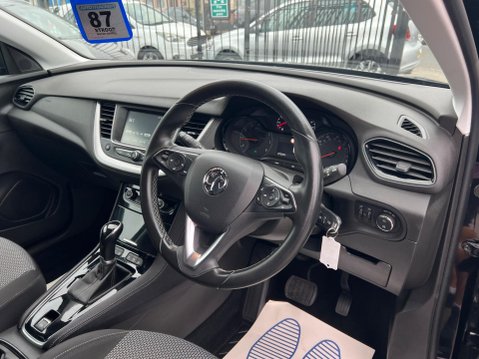Vauxhall Grandland X 1.2 Turbo SE Auto Euro 6 (s/s) 5dr 18