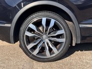 Volkswagen Tiguan 1.5 Tiguan R-Line TSi Evo Semi-Auto 5dr 16