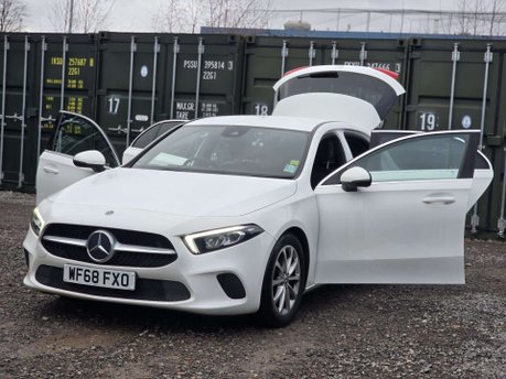 Mercedes-Benz A Class 1.5 A180d Sport Hatchback 5dr Diesel 7G-DCT Euro 6 (s/s) (116 ps) 8