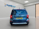 Skoda Yeti 2.0 TDI Laurin & Klement Outdoor DSG 4WD Euro 6 (s/s) 5dr 10
