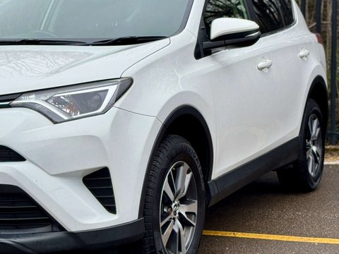 Toyota Rav4 2.0 RAV4 Active D-4D 4x2 5dr 35