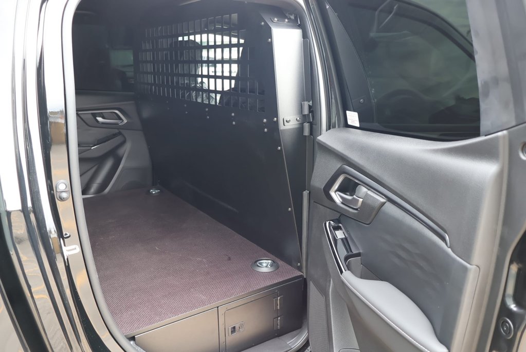 Isuzu D-Max 2026  V-CROSS COMMERCIAL STYLED @ SEEKER ASK ABOUT REAR SEAT CONVERSION 21