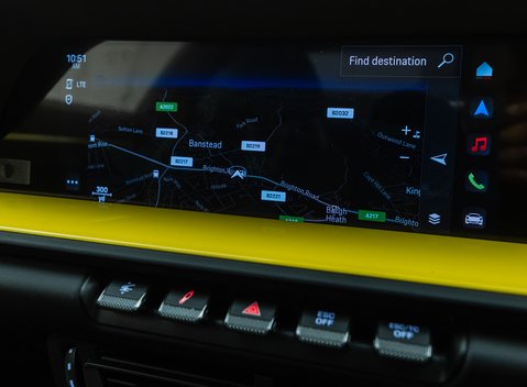 Porsche 911 GT3 TOURING (992) 20