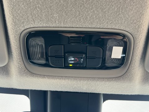 Toyota Yaris ICON FHEV 25